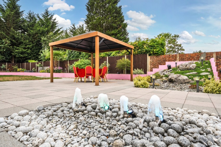 Images for Gerrards Cross, Buckinghamshire EAID:2640919782 BID:GCR