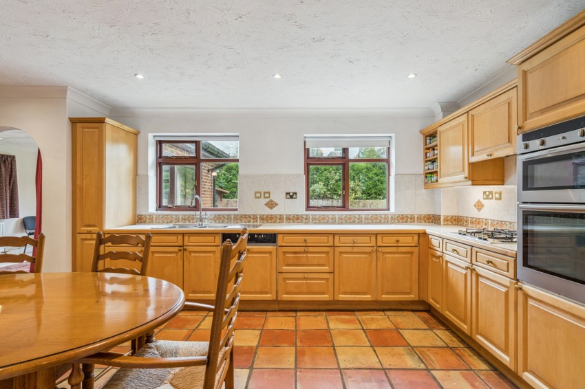 Images for Gerrards Cross, Buckinghamshire EAID:2640919782 BID:GCR