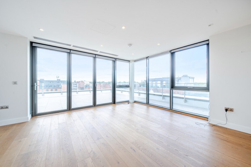 Images for Gerrards Cross, Buckinghamshire EAID:2640919782 BID:GCR