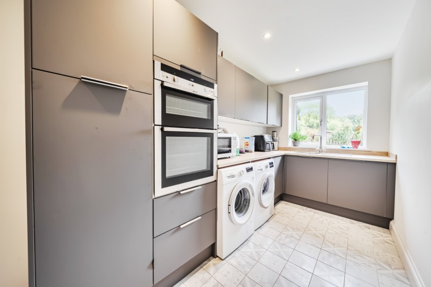 Images for Gerrards Cross, Buckinghamshire EAID:2640919782 BID:GCR