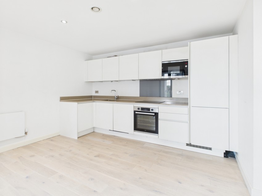 Images for Gerrards Cross, Buckinghamshire EAID:2640919782 BID:GCR