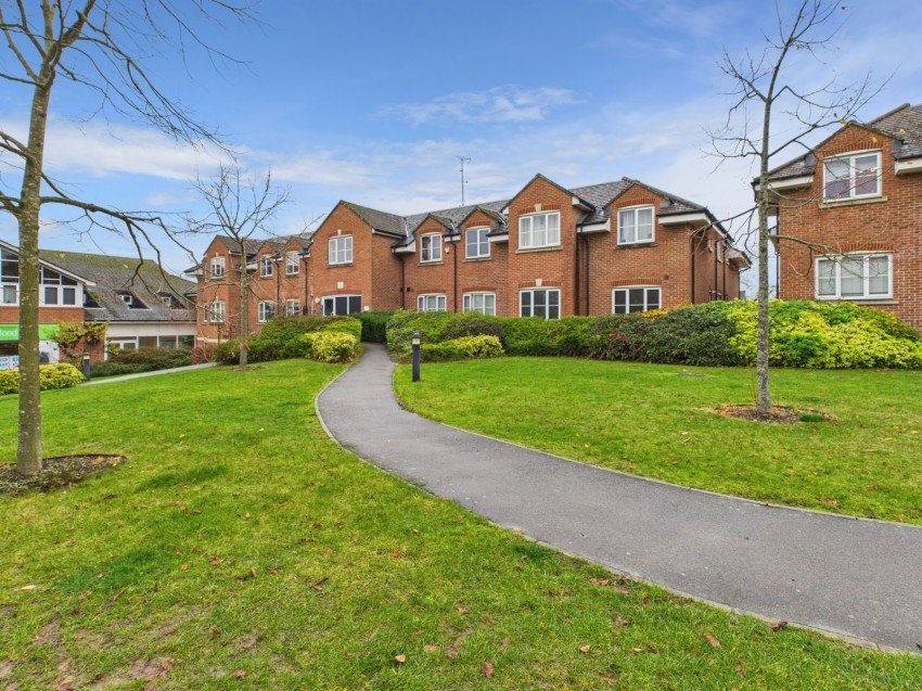 Images for Stoke Poges, Buckinghamshire EAID:2640919782 BID:GCR