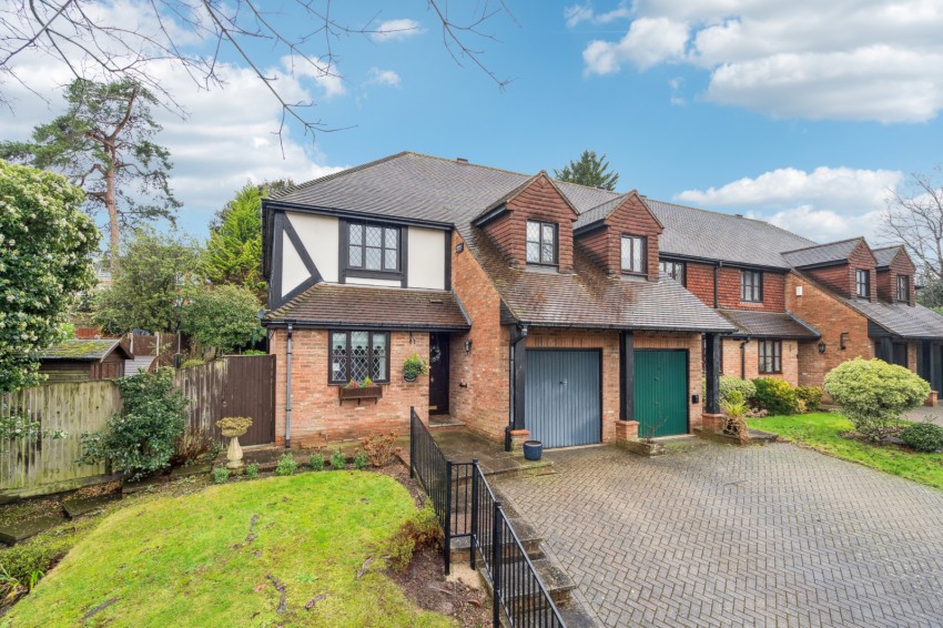 Images for Gerrards Cross, Buckinghamshire EAID:2640919782 BID:GCR