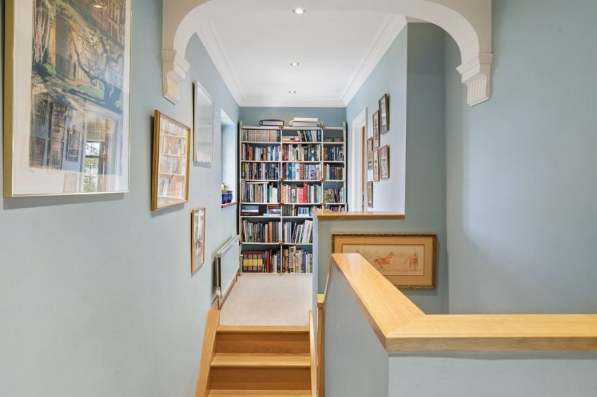 Images for Gerrards Cross, Buckinghamshire EAID:2640919782 BID:GCR