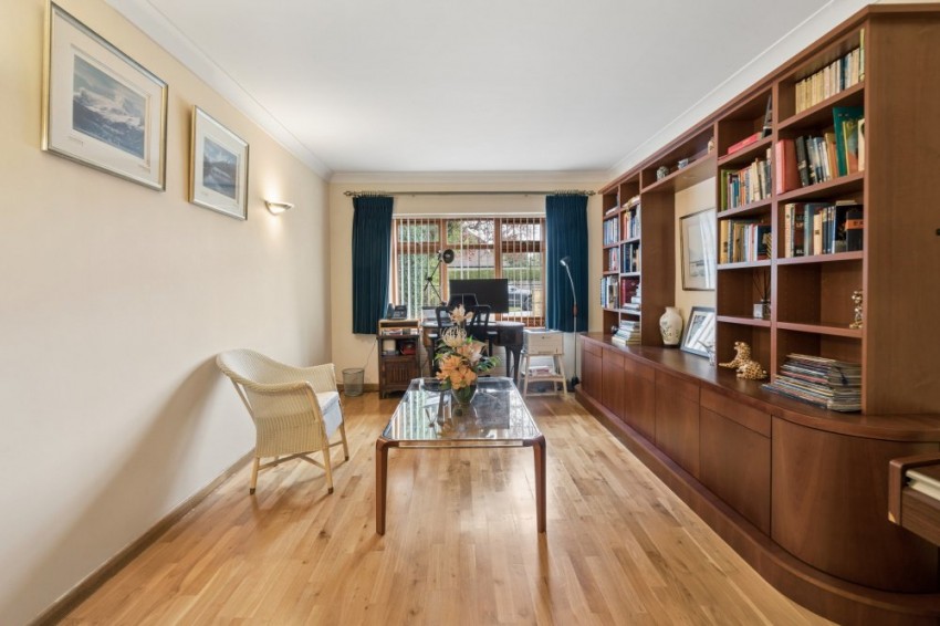 Images for Gerrards Cross, Buckinghamshire EAID:2640919782 BID:GCR