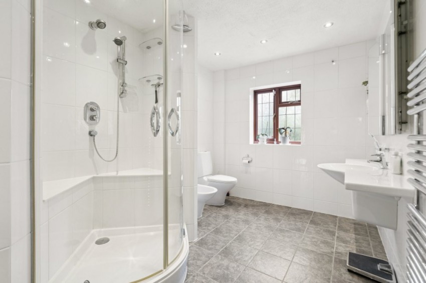 Images for Gerrards Cross, Buckinghamshire EAID:2640919782 BID:GCR