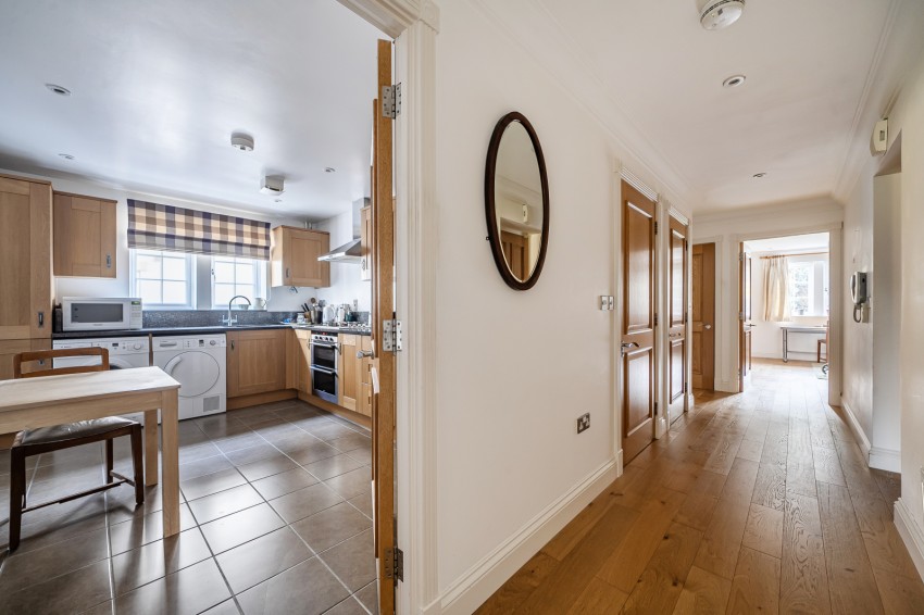 Images for Gerrards Cross, Buckinghamshire EAID:2640919782 BID:GCR