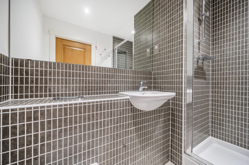 Images for Gerrards Cross, Buckinghamshire EAID:2640919782 BID:GCR