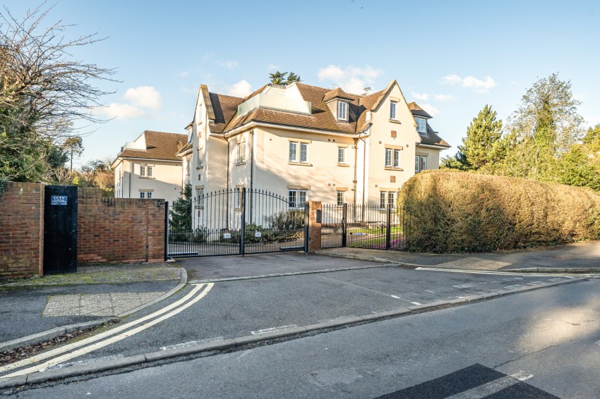 Images for Gerrards Cross, Buckinghamshire EAID:2640919782 BID:GCR