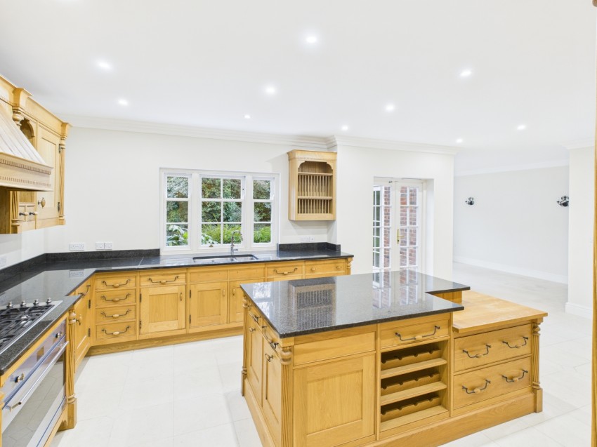 Images for Gerrards Cross, Buckinghamshire EAID:2640919782 BID:GCR