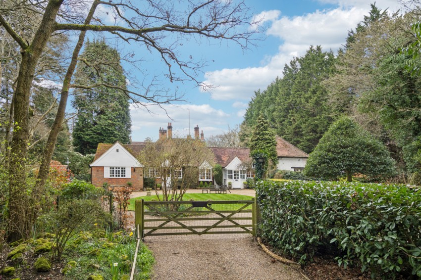 Images for Fulmer, Buckinghamshire EAID:2640919782 BID:GCR