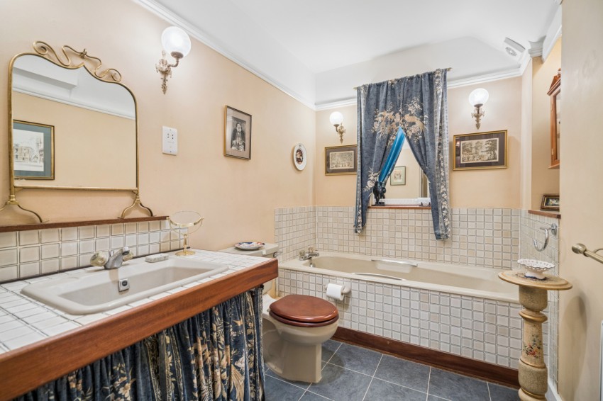 Images for Fulmer, Buckinghamshire EAID:2640919782 BID:GCR