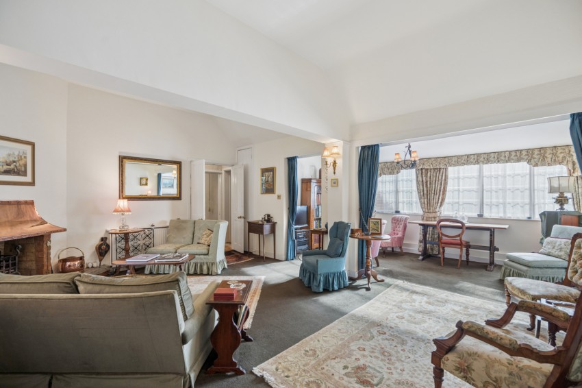 Images for Fulmer, Buckinghamshire EAID:2640919782 BID:GCR