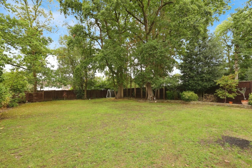 Images for Gerrards Cross, Buckinghamshire EAID:2640919782 BID:GCR