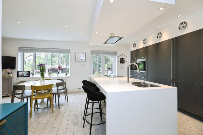 Images for Gerrards Cross, Buckinghamshire EAID:2640919782 BID:GCR