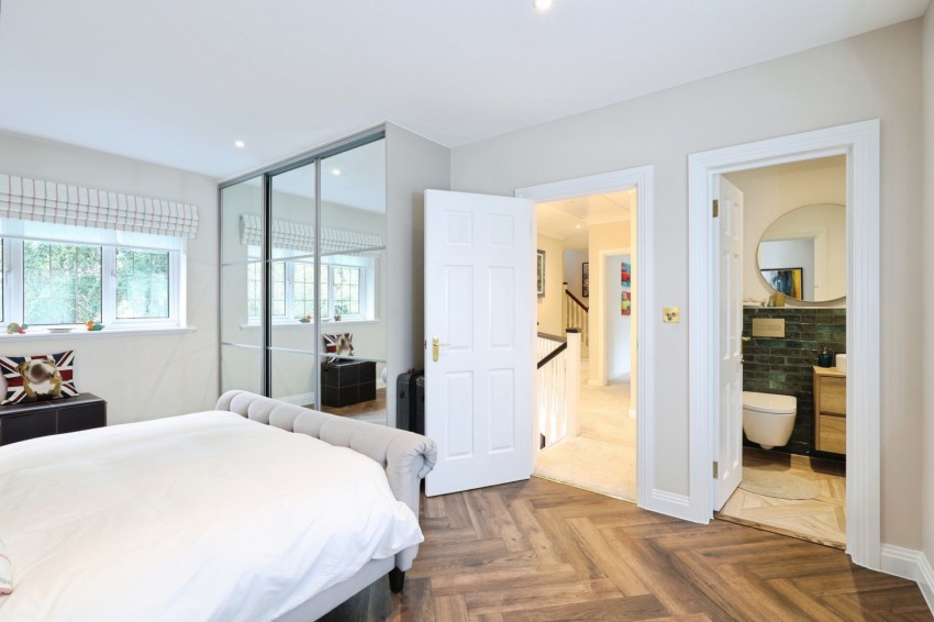 Images for Gerrards Cross, Buckinghamshire EAID:2640919782 BID:GCR