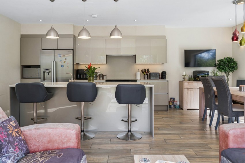 Images for Gerrards Cross, Buckinghamshire EAID:2640919782 BID:GCR