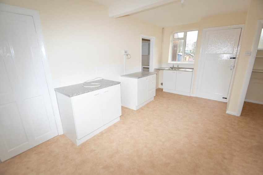 Images for Uxbridge Road, George Green, Buckinghamshire EAID:2640919782 BID:LAL