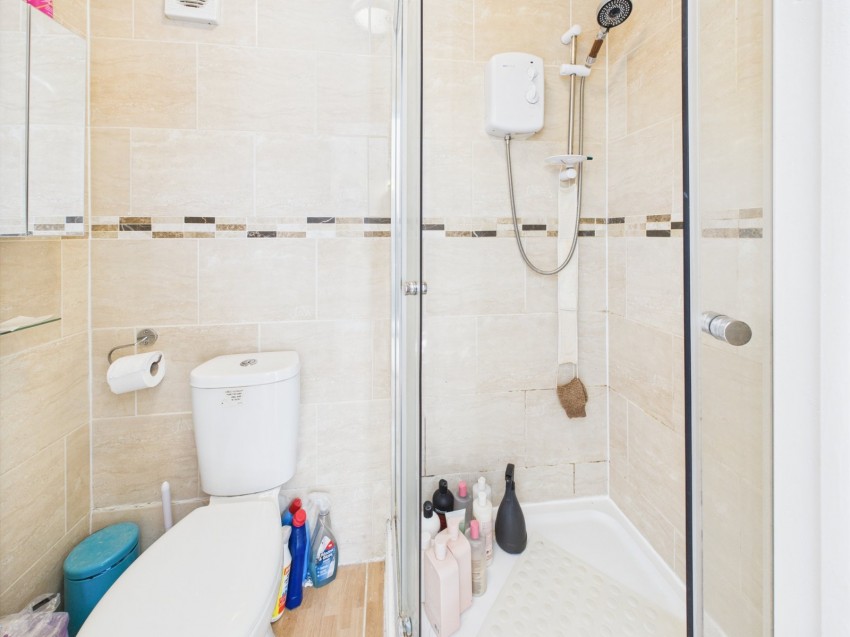 Images for Norwood Lane, Iver, Buckinghamshire EAID:2640919782 BID:LAL