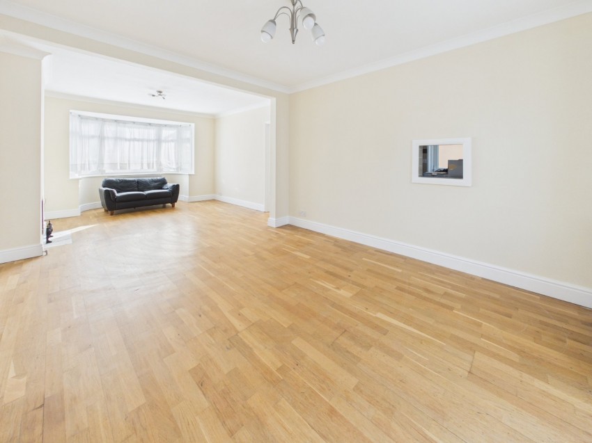 Images for Langley, Slough, Berkshire EAID:2640919782 BID:LAL