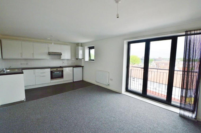 Images for Slough, Berkshire EAID:2640919782 BID:LAL
