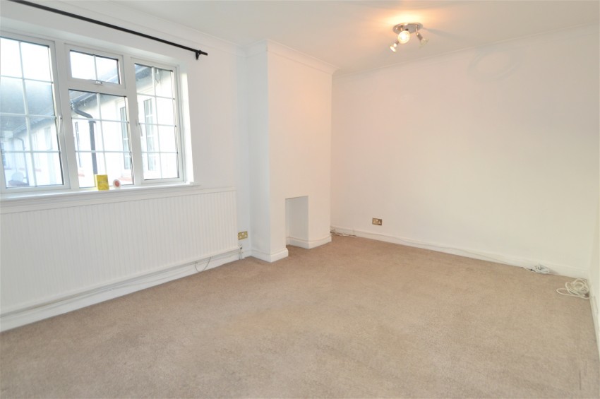 Images for Bathurst Walk, Iver, Buckinghamshire EAID:2640919782 BID:LAL