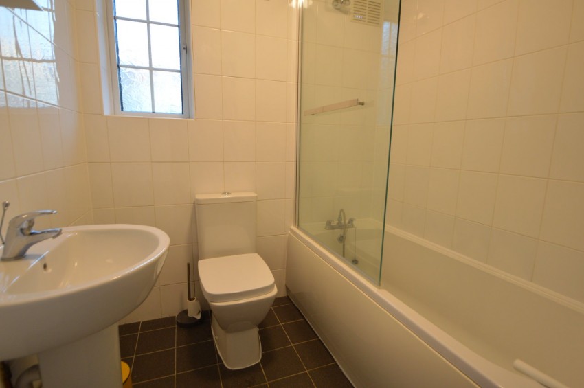 Images for Bathurst Walk, Iver, Buckinghamshire EAID:2640919782 BID:LAL