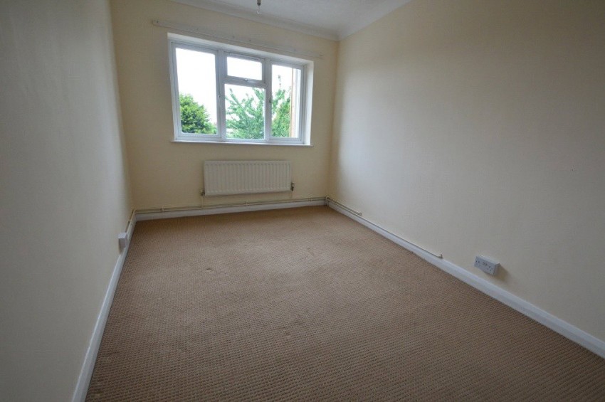 Images for Meadfield Road, Slough EAID:2640919782 BID:LAL