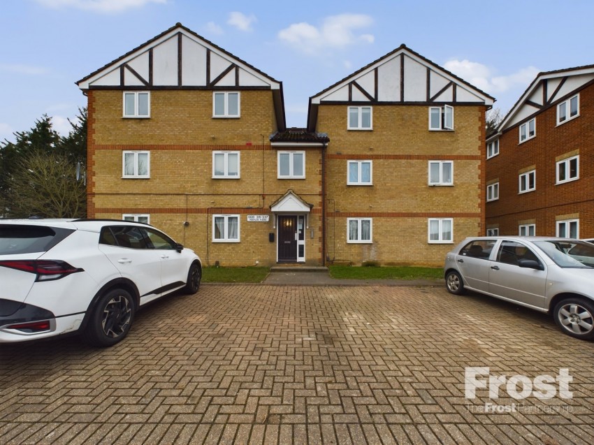 Images for Slough, Berkshire EAID:2640919782 BID:LAL