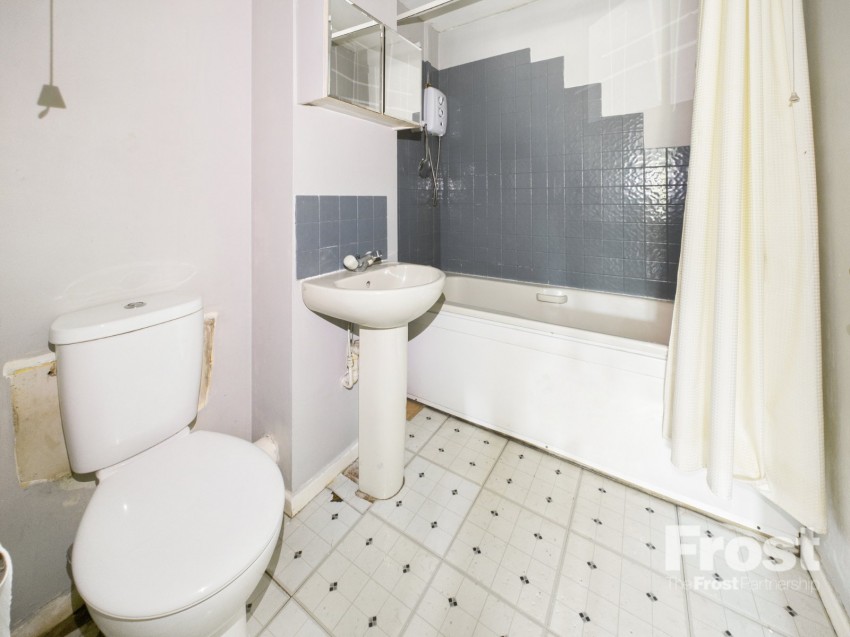 Images for Slough, Berkshire EAID:2640919782 BID:LAL