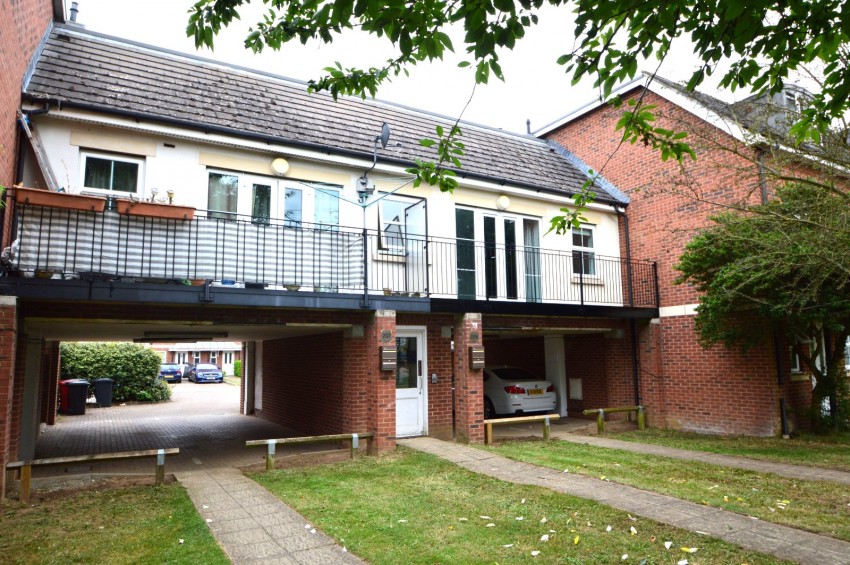 Images for Slough, Berkshire EAID:2640919782 BID:LAL