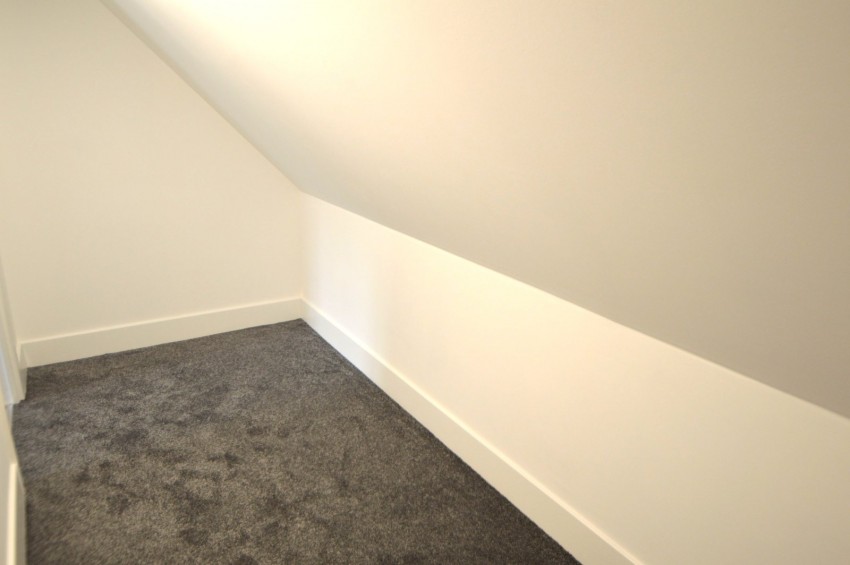 Images for Slough, Berkshire EAID:2640919782 BID:LAL