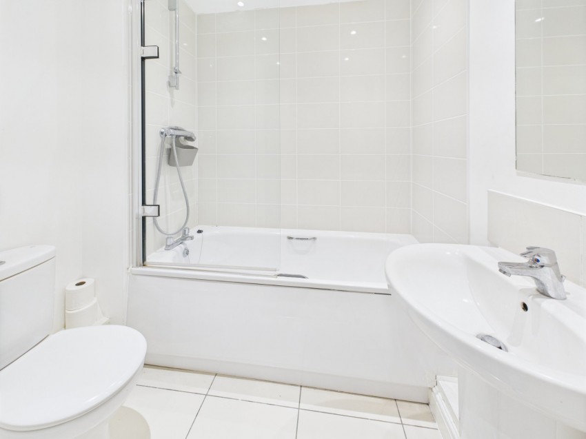 Images for Slough, Berkshire EAID:2640919782 BID:LAL