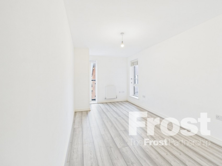 Images for Slough, Berkshire EAID:2640919782 BID:LAL