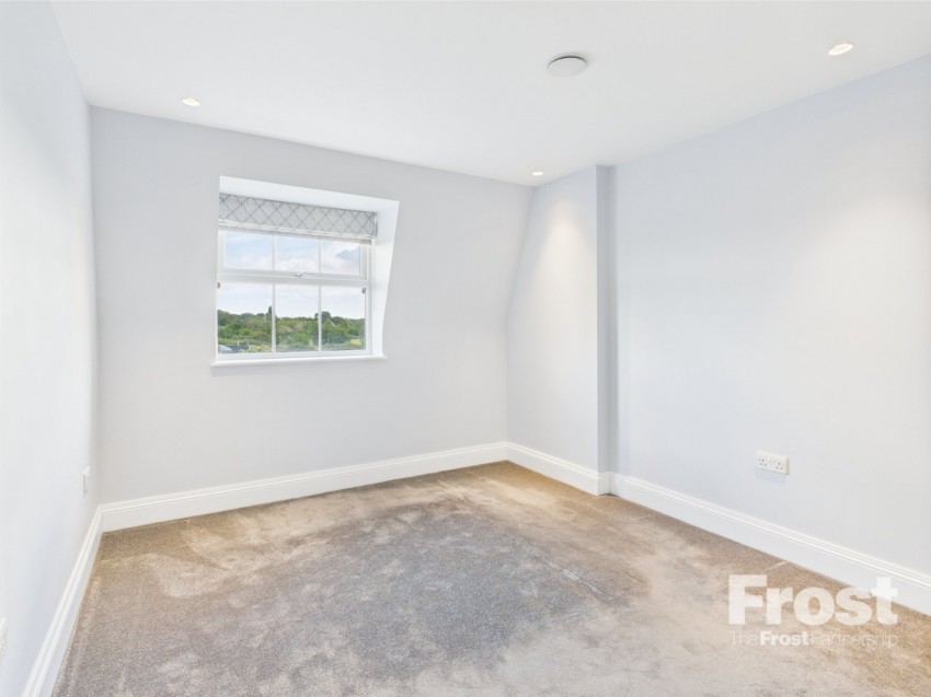 Images for Datchet, Slough, Berkshire EAID:2640919782 BID:LAL