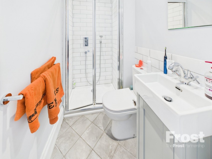 Images for Datchet, Slough, Berkshire EAID:2640919782 BID:LAL