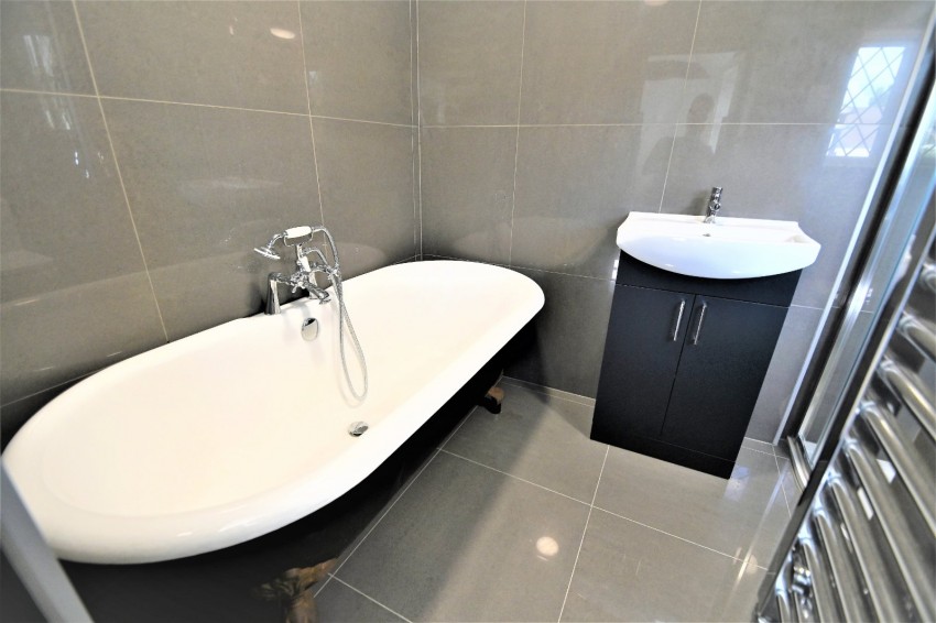 Images for Park Street, Colnbrook, Berkshire EAID:2640919782 BID:LAN