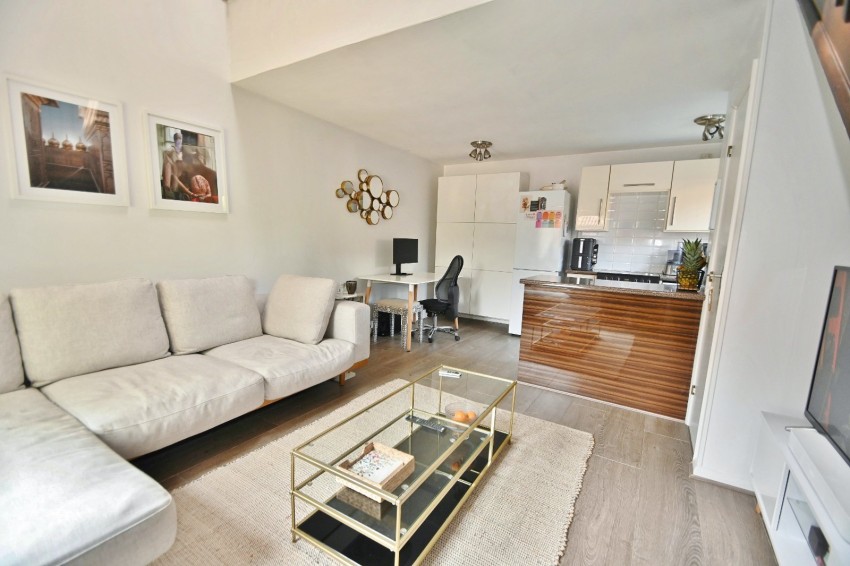 Images for Datchet, Berkshire EAID:2640919782 BID:LAN