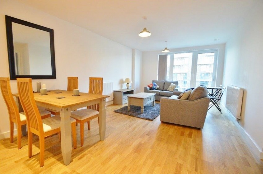 Images for Slough, Berkshire EAID:2640919782 BID:SLO