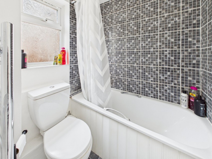 Images for Colnbrook, Berkshire EAID:2640919782 BID:LAN