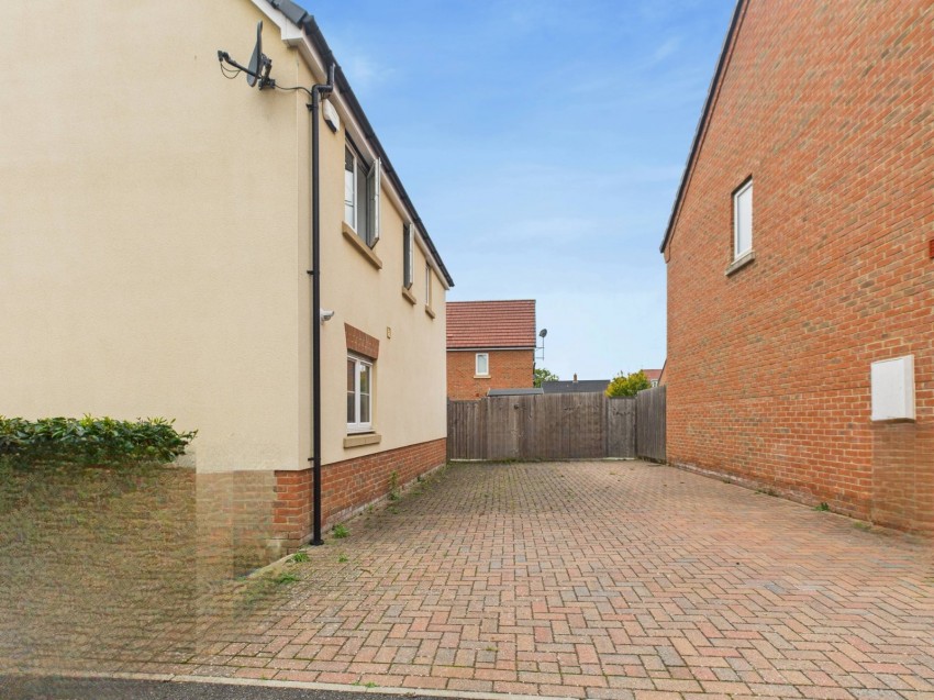 Images for Wexham, Slough, Berkshire EAID:2640919782 BID:SLO