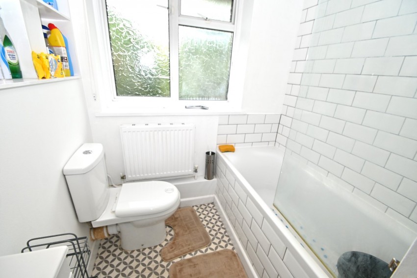 Images for Slough, Berkshire EAID:2640919782 BID:LAN