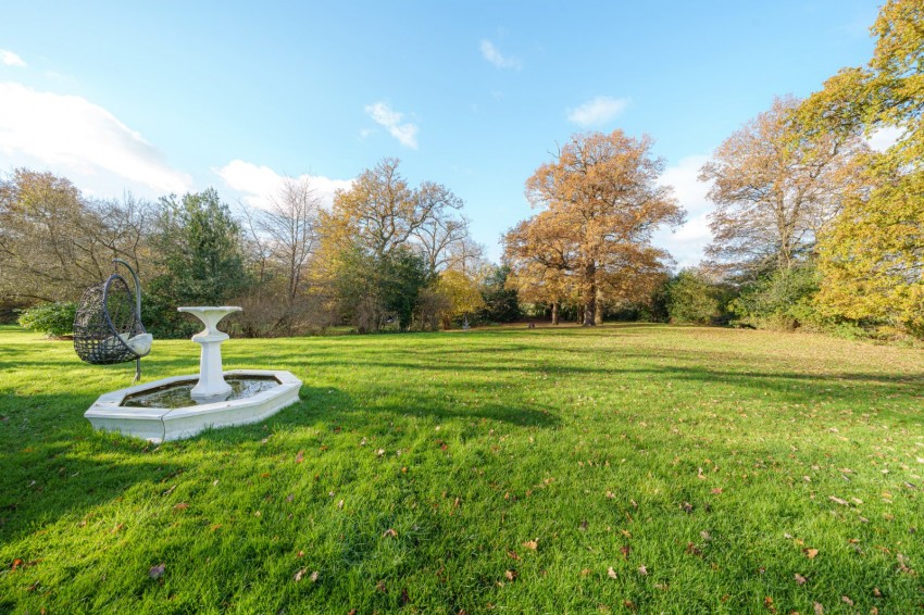 Images for Denham Road, Iver, Buckinghamshire EAID:2640919782 BID:LAN