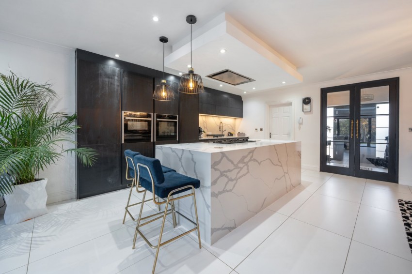 Images for Denham Road, Iver, Buckinghamshire EAID:2640919782 BID:LAN