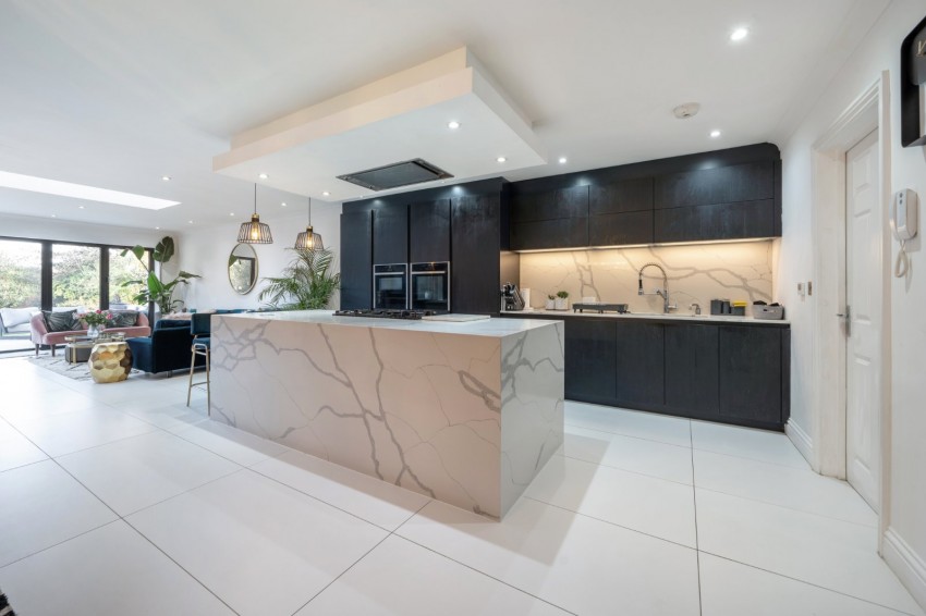 Images for Denham Road, Iver, Buckinghamshire EAID:2640919782 BID:LAN