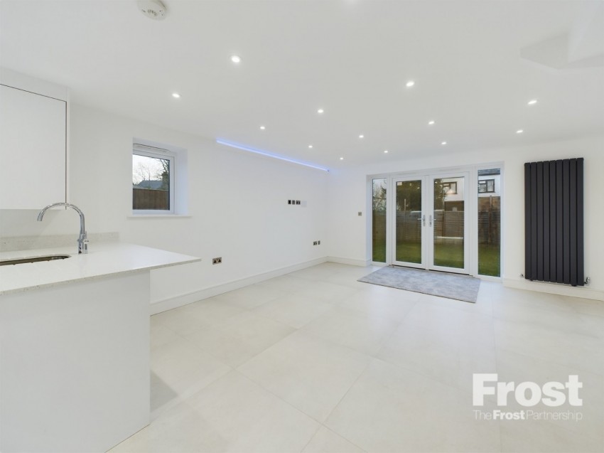 Images for Datchet, Berkshire EAID:2640919782 BID:LAN
