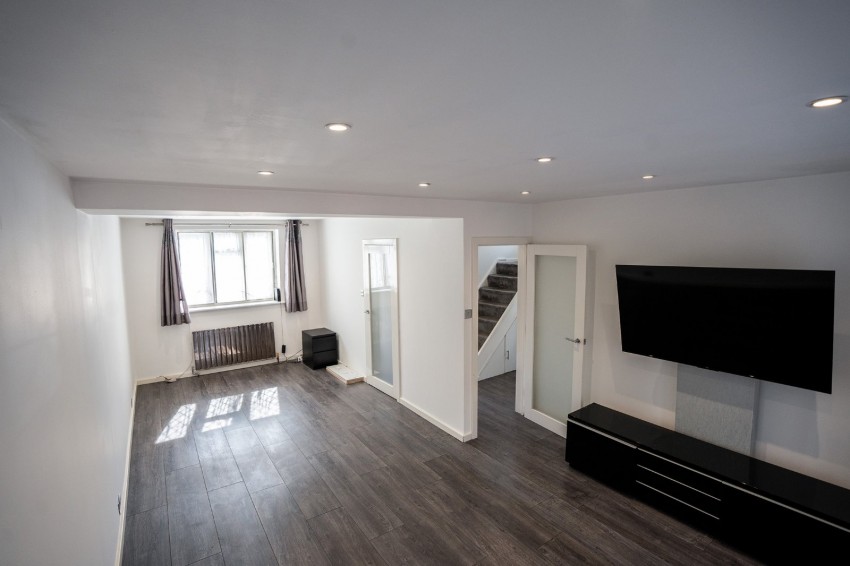 Images for Slough, Berkshire EAID:2640919782 BID:SLO