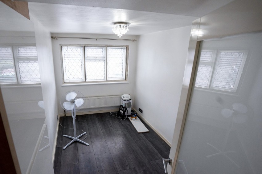 Images for Slough, Berkshire EAID:2640919782 BID:SLO
