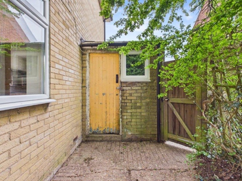 Images for Slough, Berkshire EAID:2640919782 BID:SLO