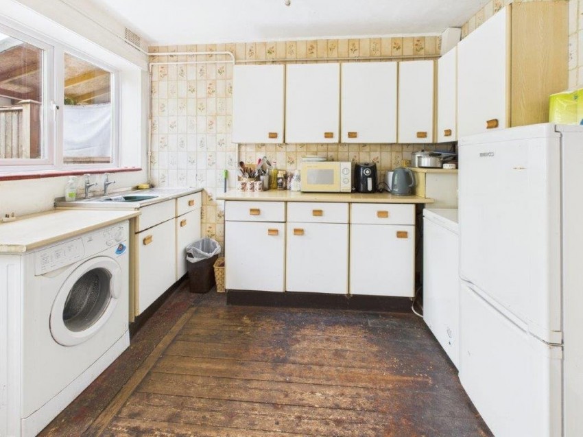 Images for Slough, Berkshire EAID:2640919782 BID:SLO